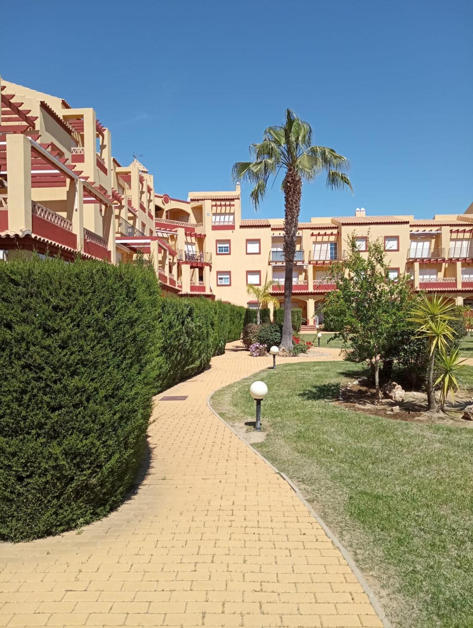 Paola's Costa Esuri, Albatros-golf Ayamonte